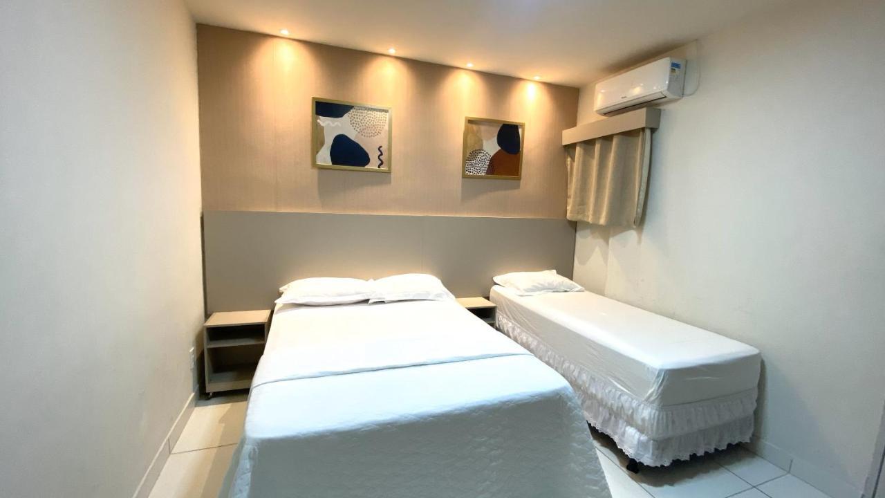קרוארו Center Plaza Hotel מראה חיצוני תמונה