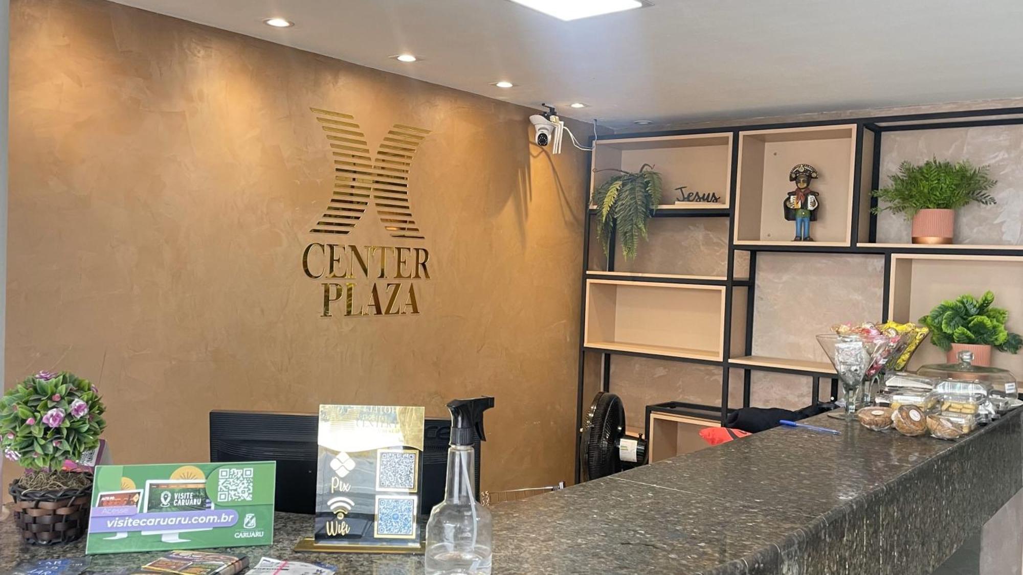 קרוארו Center Plaza Hotel מראה חיצוני תמונה